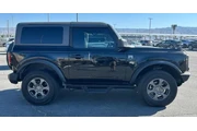 $31800 : Ford Bronco 2021 4x4 Base 2d thumbnail