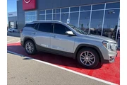 $25032 : GMC Terrain 2024 SLT 4dr SUV thumbnail