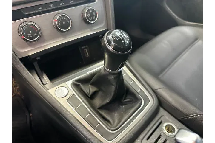 $9500 : Volkswagen Golf SportWagen 2 image 4