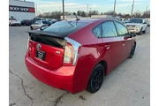 $5980 : 2013 Prius 5dr Base thumbnail