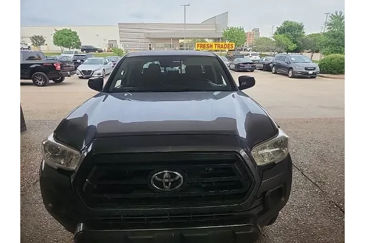 $29931 : Toyota Tacoma 2022 4x2 SR5 4 image 8