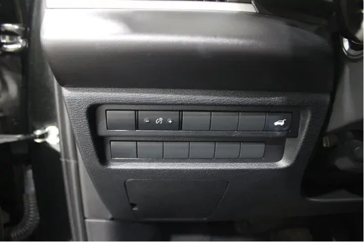 $22700 : Mitsubishi Outlander 2022 SE image 8