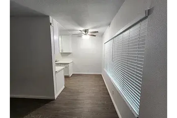 $1700 : 2 dormitorios y 2 baños en image 2