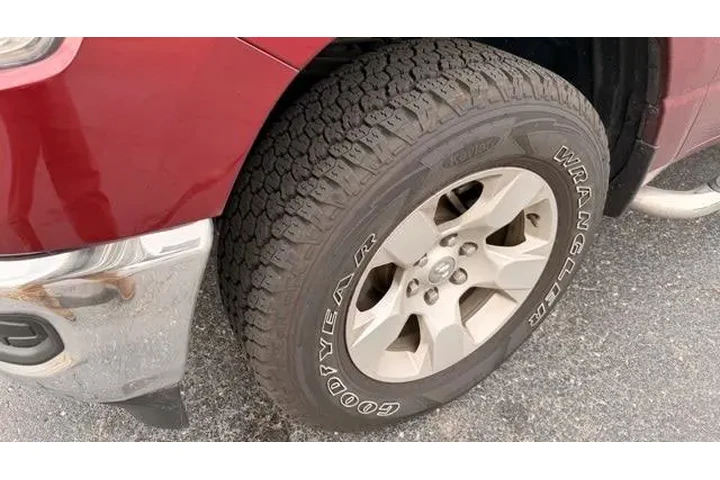 $27409 : Ram 1500 2022 4x4 Big Horn 4 image 9