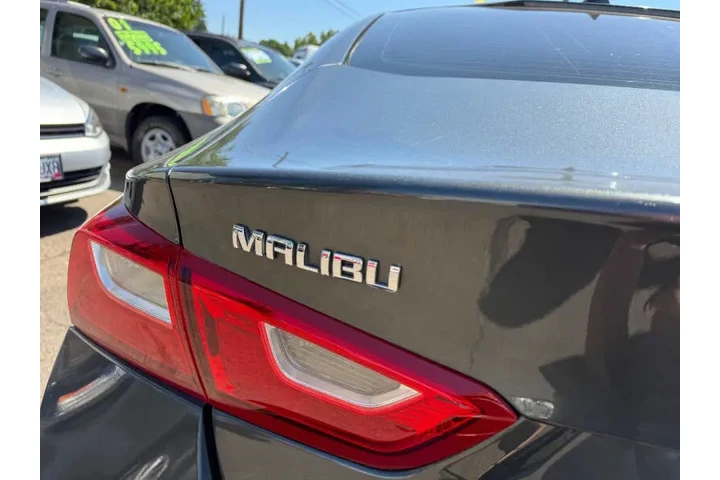 $5995 : 2016 Malibu LT image 8