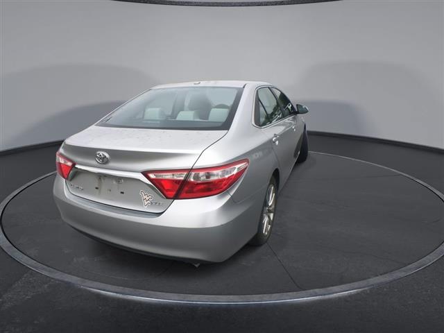 $14300 : PRE-OWNED 2016 TOYOTA CAMRY X image 8