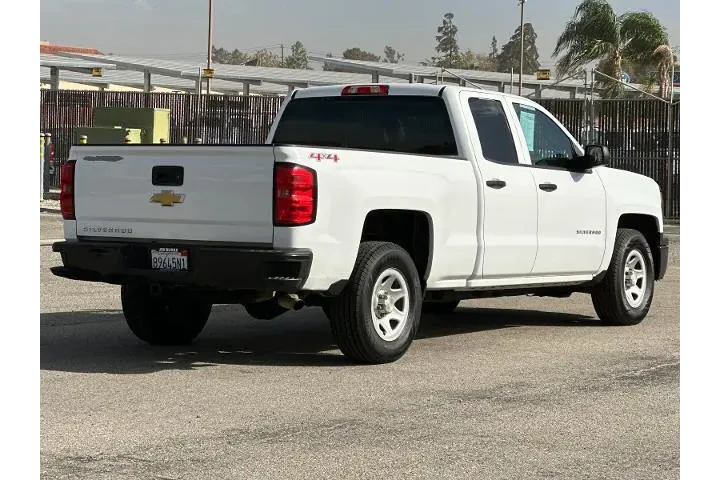 $10470 : Chevrolet Silverado 1500 201 image 3