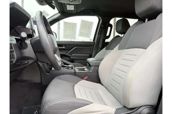 $39800 : Toyota Tacoma 2024 4x4 Limit image 9