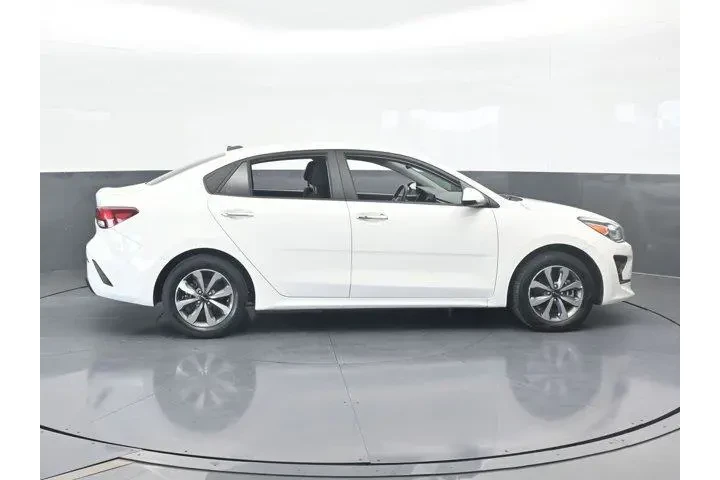 $12991 : Kia Rio 2022 S 4dr Sedan image 7