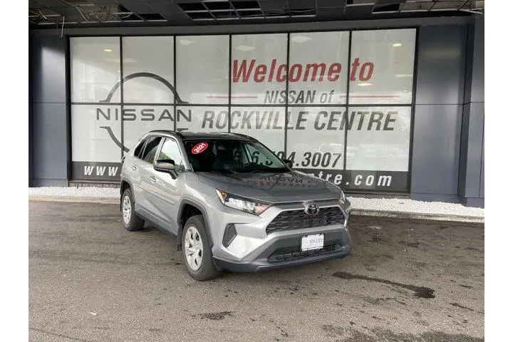 Toyota RAV4 2021 AWD LE 4dr image 1
