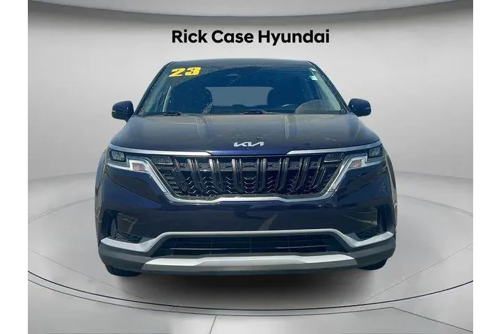 $24991 : Kia Carnival 2023 LX 4dr Min image 4