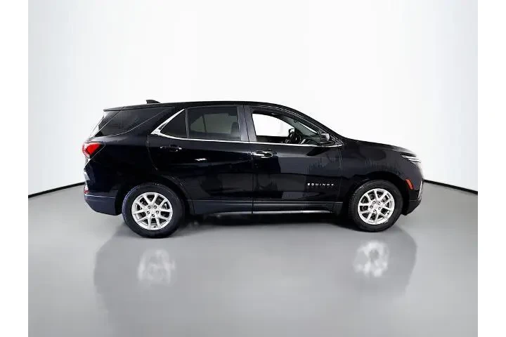 $23500 : Chevrolet Equinox 2023 4x4 L image 8