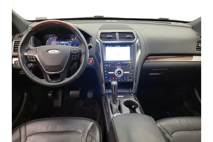 $20998 : Ford Explorer 2018 AWD Plati image 9