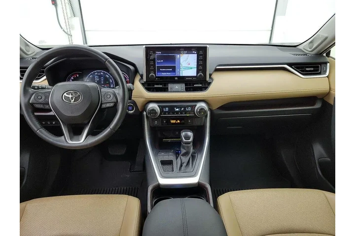 $32998 : Toyota RAV4 2021 Limited 4dr image 9