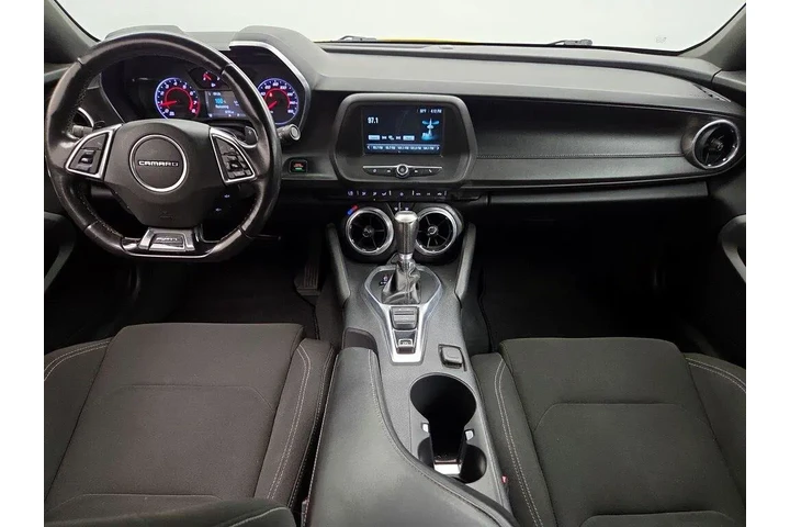 $18998 : Chevrolet Camaro 2017 LT 2dr image 9