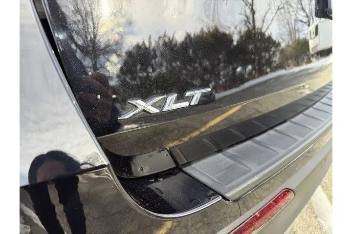 $30985 : Ford Explorer 2022 AWD XLT 4 image 7