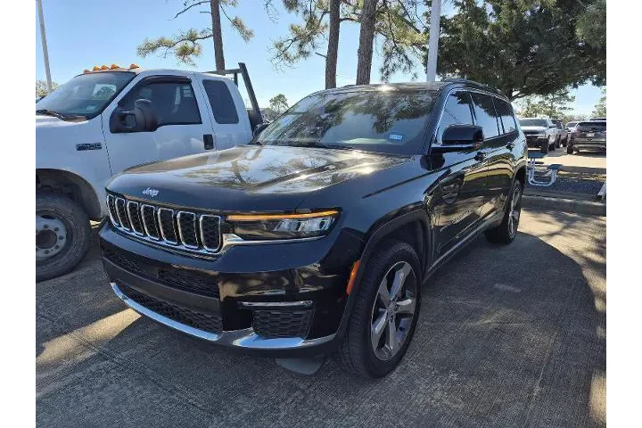 $26981 : Jeep Grand Cherokee L 2022 4 image 1