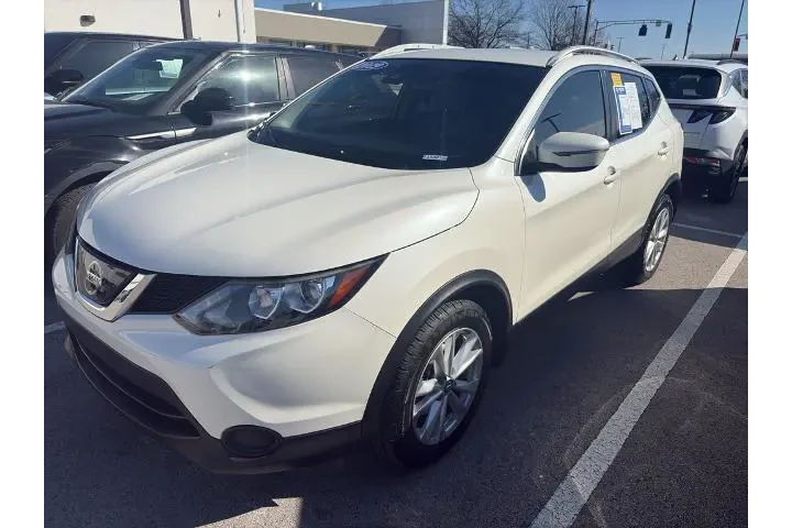 $15250 : Nissan Rogue Sport 2019 S 4d image 2