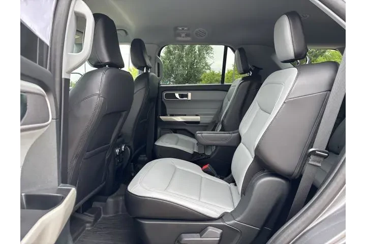 $20998 : Ford Explorer 2021 AWD XLT 4 image 5