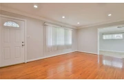 $2500 : 3 Bed Home in Huntington Park thumbnail