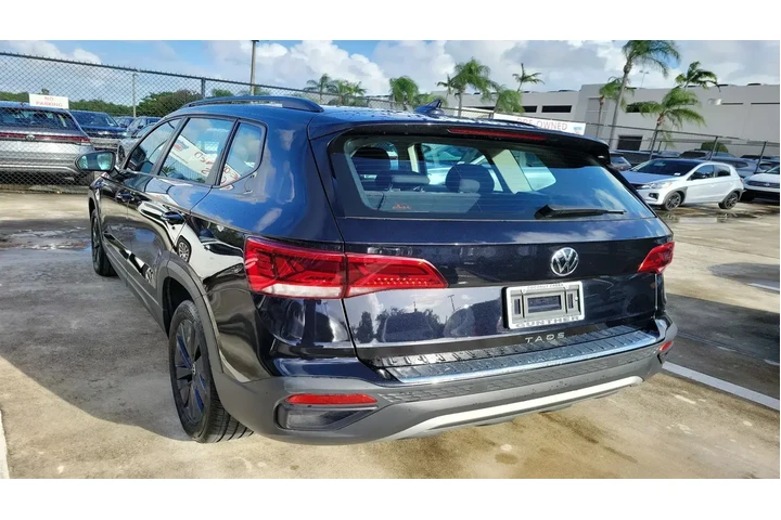 $17977 : Volkswagen Taos 2023 S 4dr S image 7