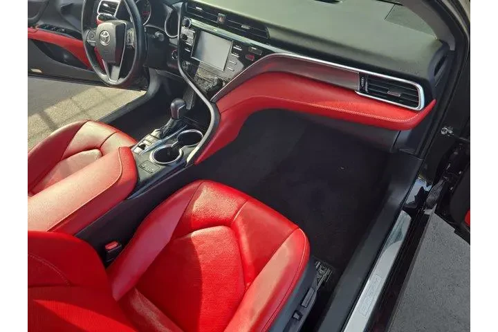 $17995 : Toyota Camry 2018 XSE 4dr Se image 9