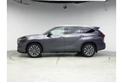 $30998 : Toyota Highlander 2021 AWD P thumbnail
