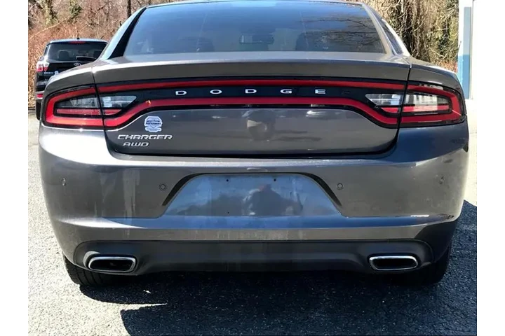 $11500 : 2015 Charger image 8