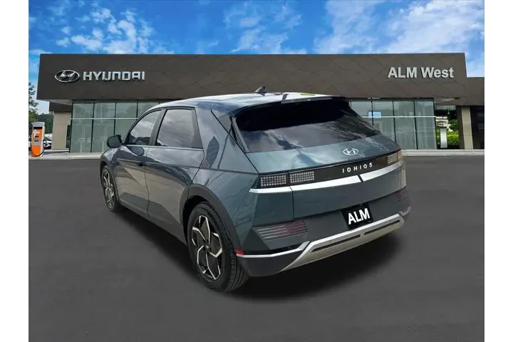 $23920 : Hyundai IONIQ 5 2022 SE Stan image 7