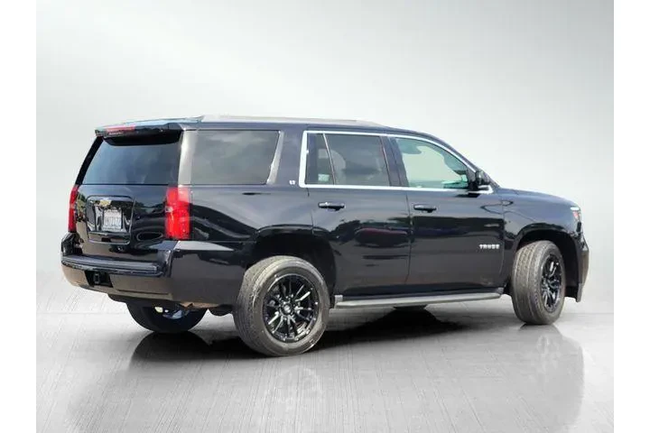 $29784 : Chevrolet Tahoe 2020 4x2 LT image 4