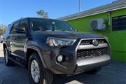 $22500 : Toyota 4Runner SR5 thumbnail