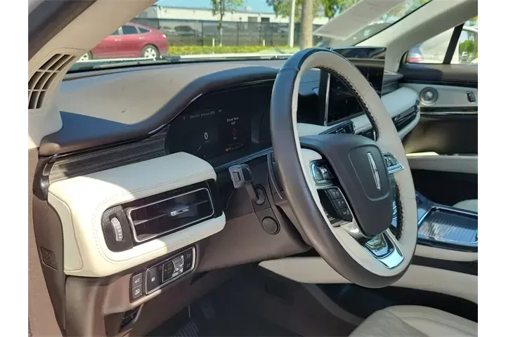 $39990 : Lincoln Nautilus 2023 AWD Bl image 9