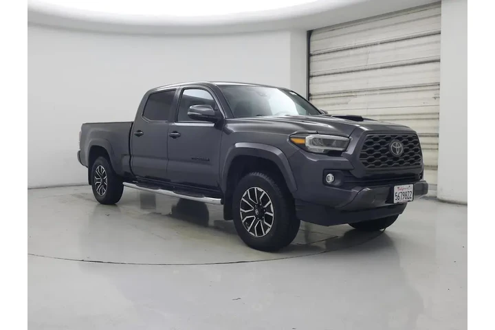 $31998 : Toyota Tacoma 2020 4x2 TRD S image 1