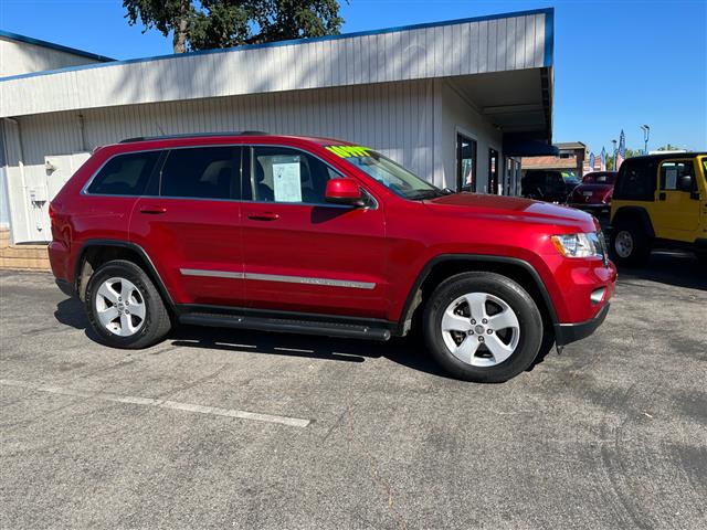$10995 : 2011 Grand Cherokee 4WD 4dr L image 4