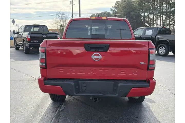 $31754 : Nissan Frontier 2024 4x2 SL image 4