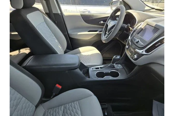$16991 : Chevrolet Equinox 2021 LS 4d image 4
