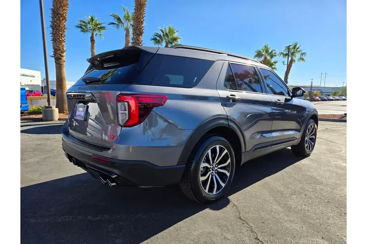 $32000 : Ford Explorer 2021 AWD ST 4d image 6