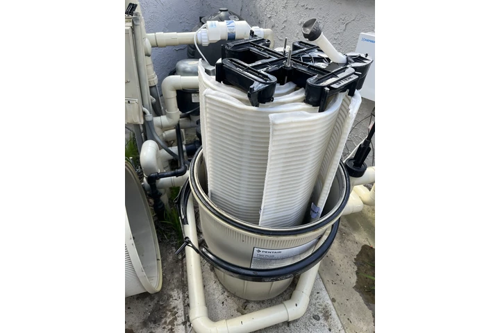 Tenorio pool service image 7