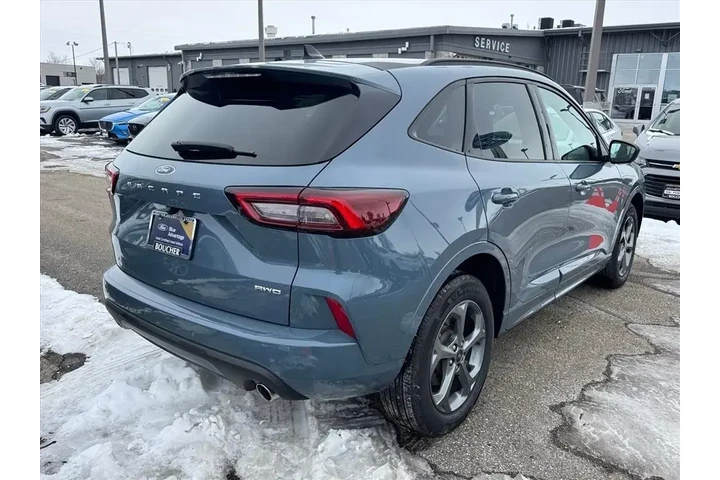 $27928 : Ford Escape 2023 AWD ST-Line image 5