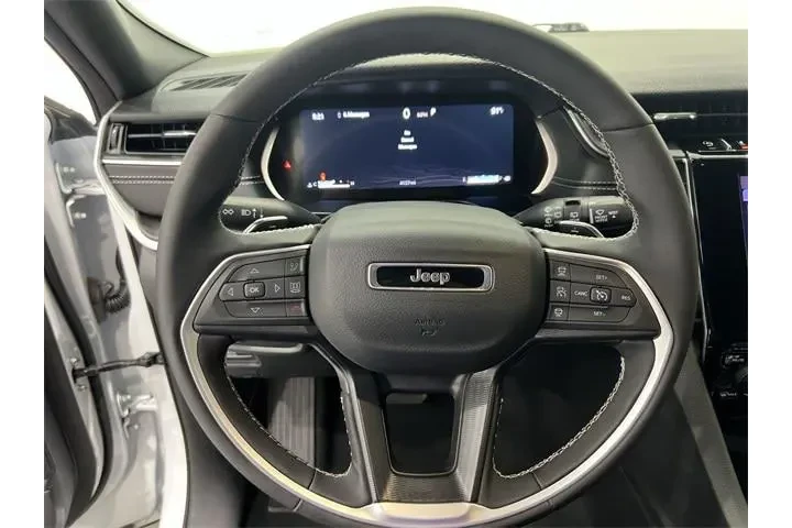 $36390 : Jeep Grand Cherokee L 2025 4 image 10