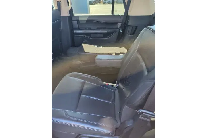 $37842 : Ford Expedition 2024 4x2 XLT image 8