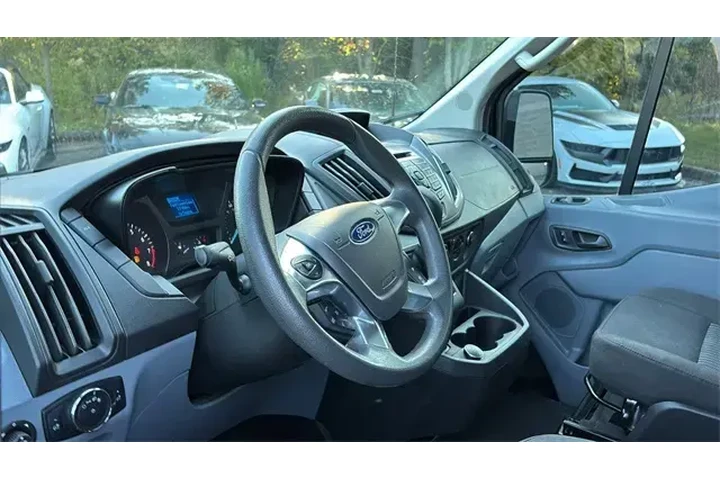 $24908 : Ford Transit 2019 350 XL 3dr image 6