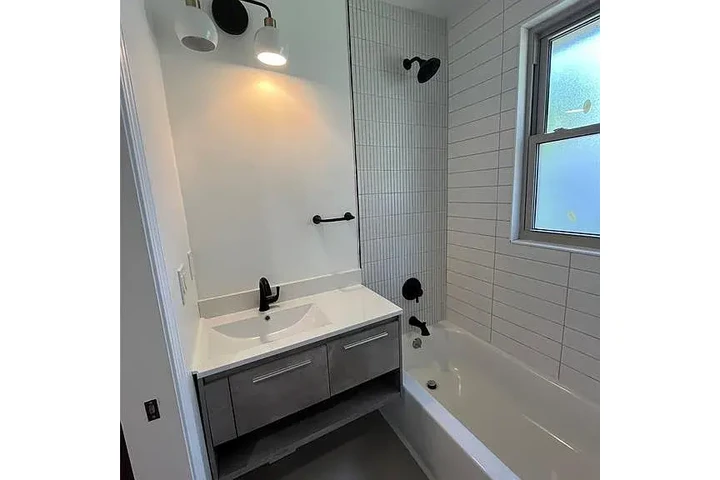 $1000 : Precious house image 1
