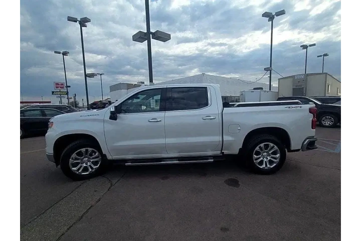 $46992 : 2023 Silverado 1500 LTZ image 7