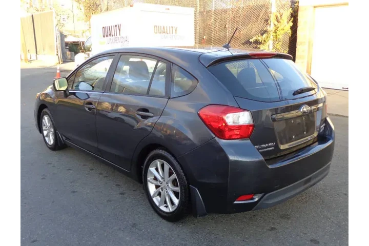 $11450 : 2013 Impreza 2.0i Premium image 5