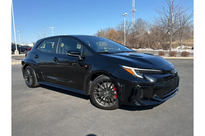 $50000 : Gold Certified2025 GR COROLLA image 1