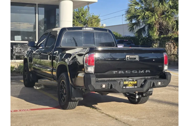 Toyota Tacoma 2023 4x4 TRD S image 4