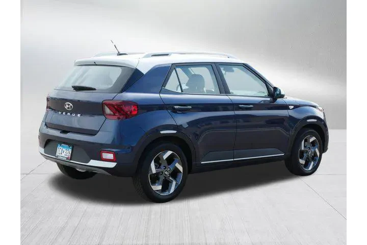 $21850 : Hyundai VENUE 2025 Limited 4 image 7