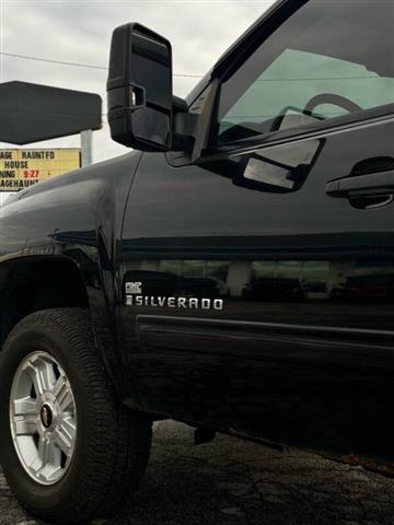 2009 Silverado 1500 LT image 6