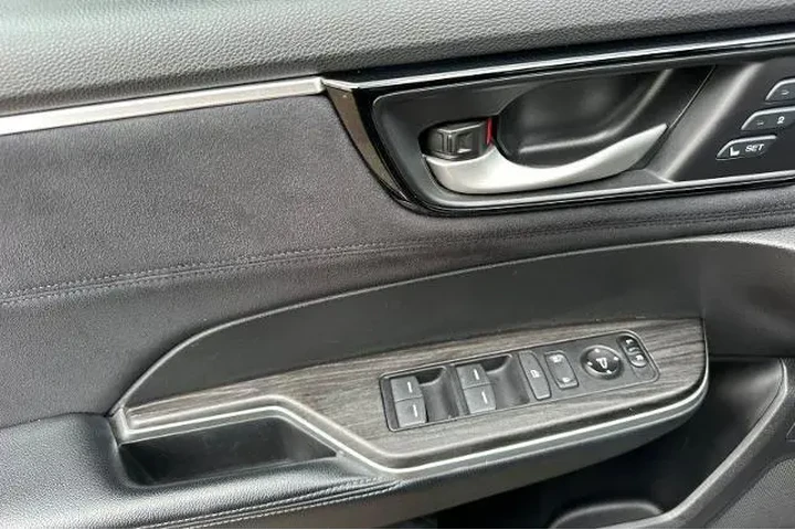 $18777 : Honda Clarity Plug-In Hybrid image 10